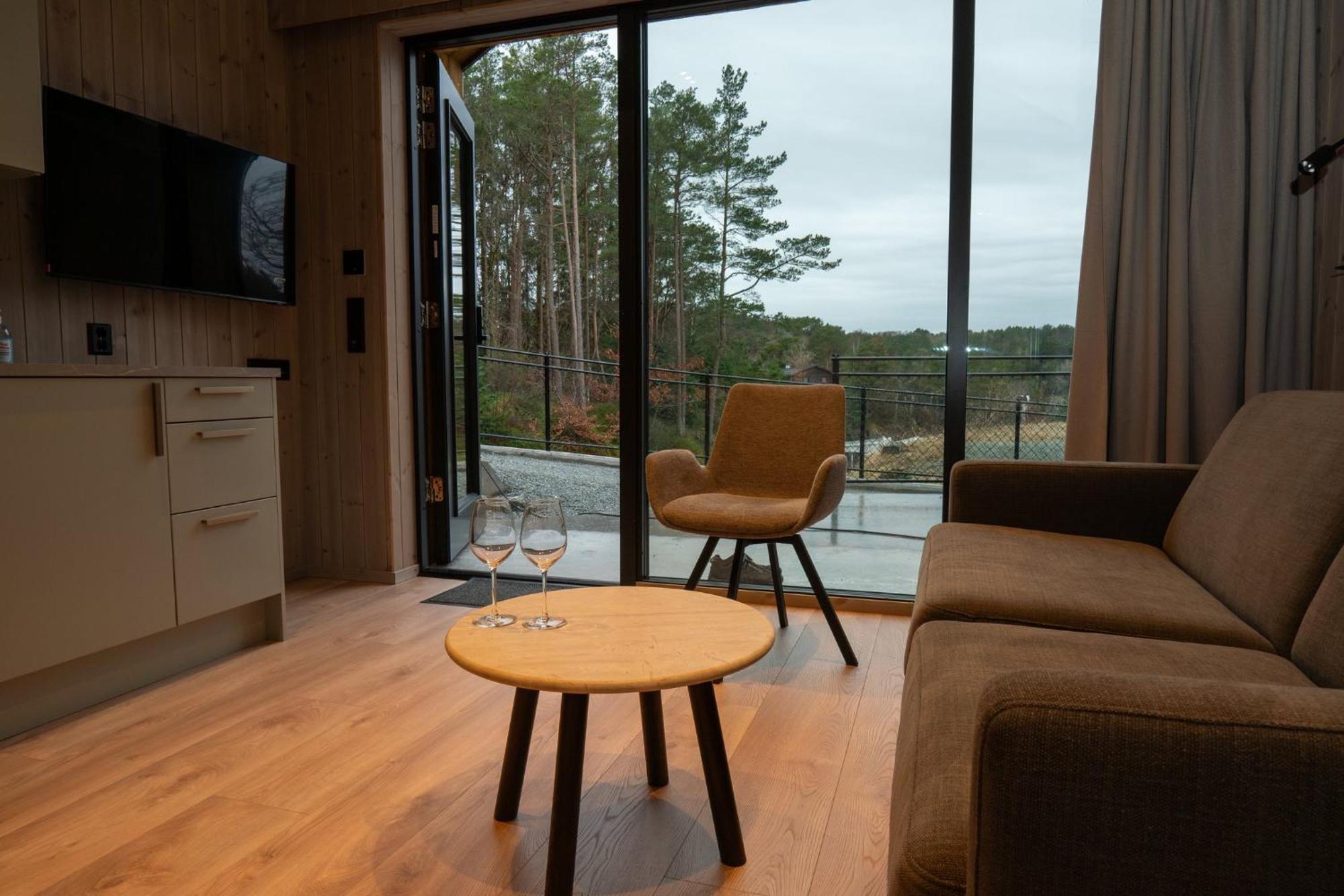 Kulleseidkanalen Gjestehamn Bomlo Extérieur photo